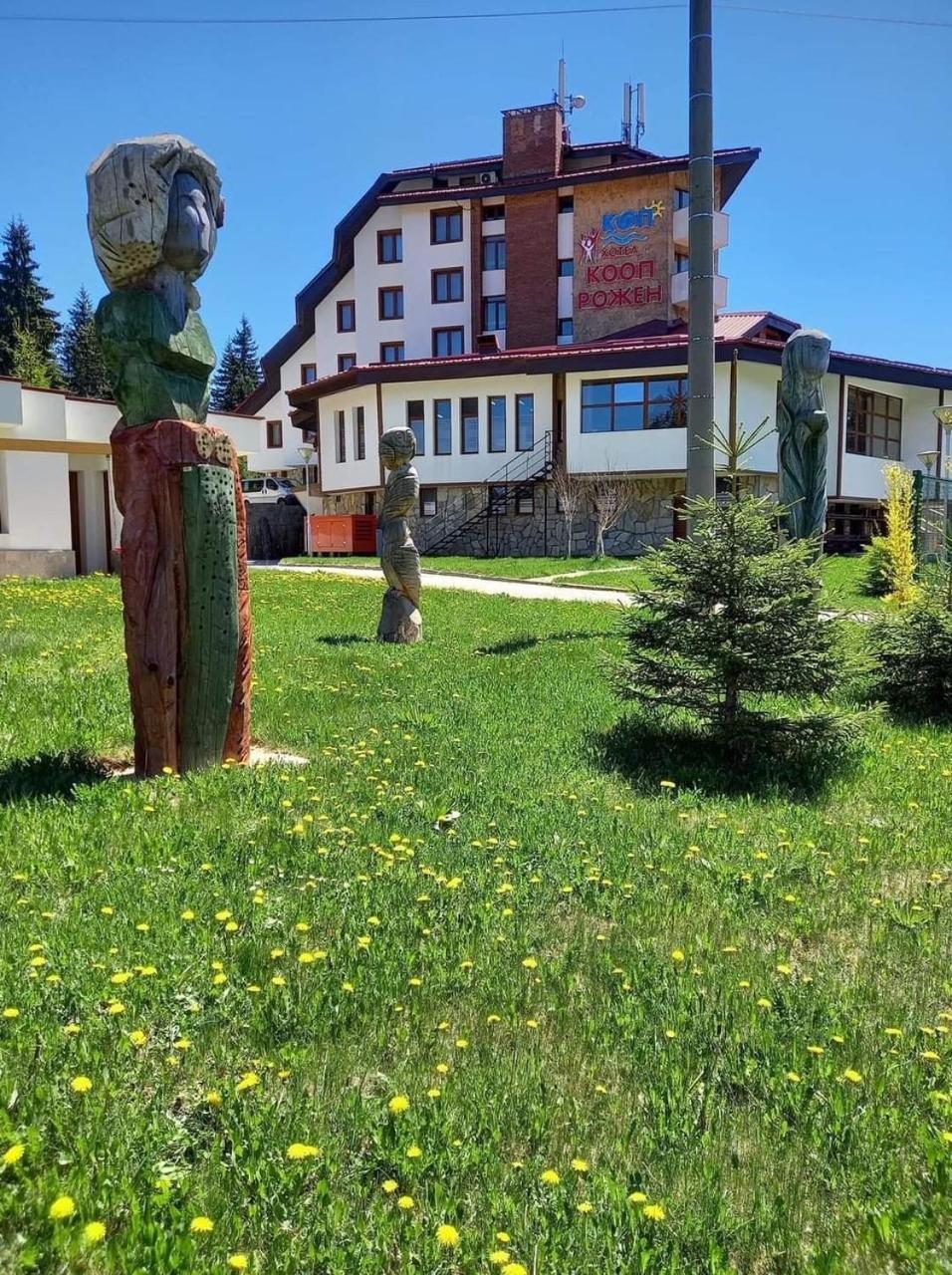 Hotel Coop Rozhen Pamporovo Buitenkant foto